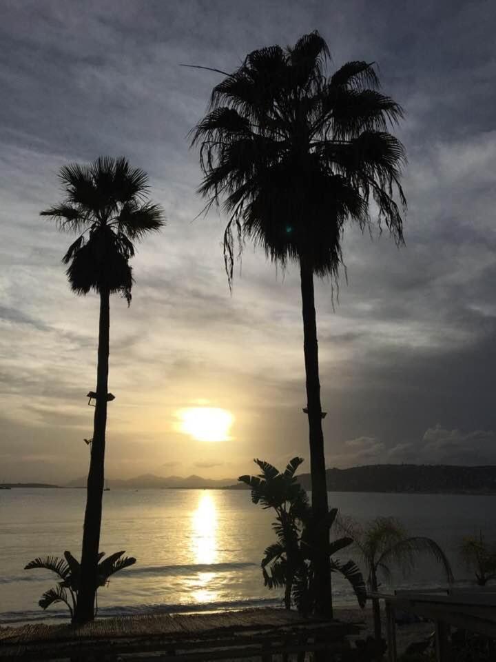 Vue Mer Juan Les Pins Антиб Екстериор снимка